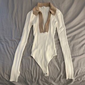 Abercrombie & Fitch Cream and Tan Ribbed Bodysuit